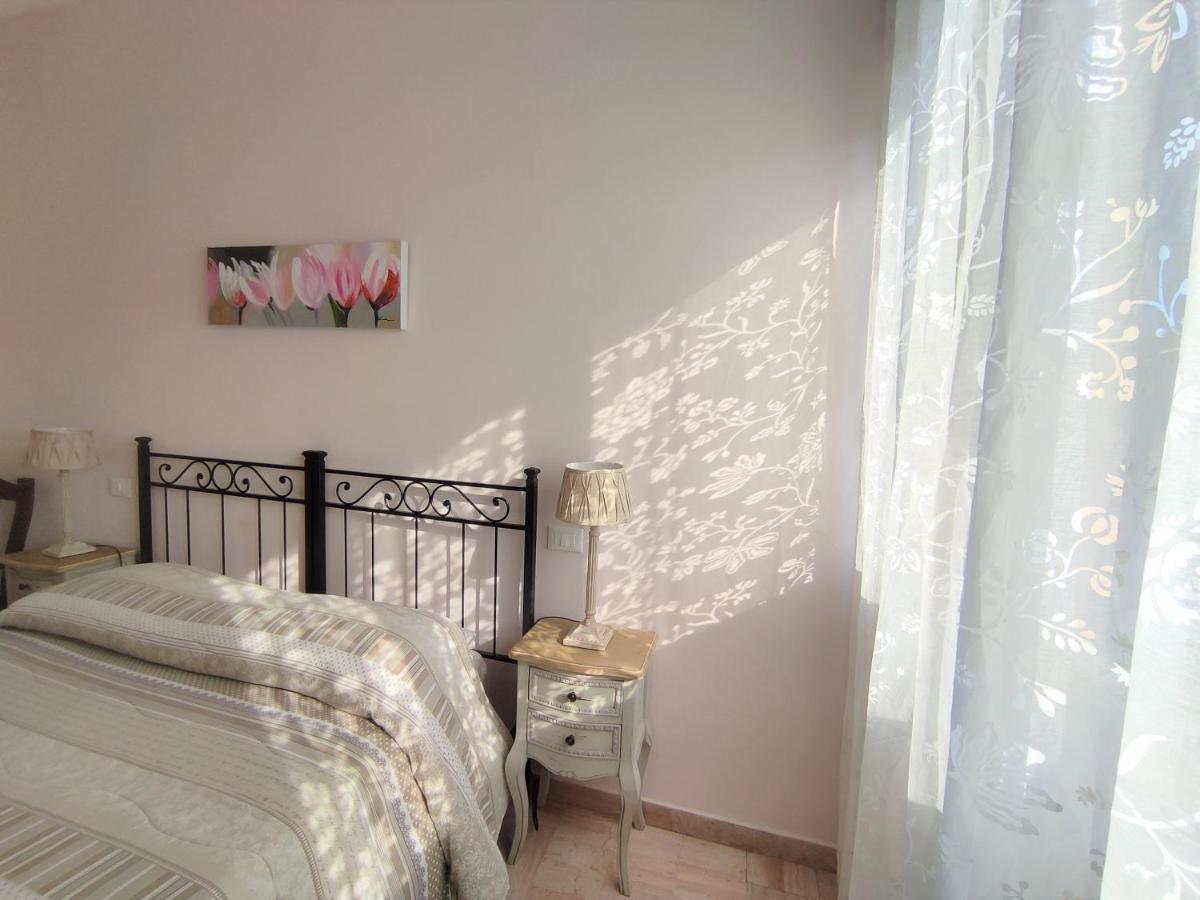 Bed and Breakfast La Mimosa Chic Пьетразанта Экстерьер фото