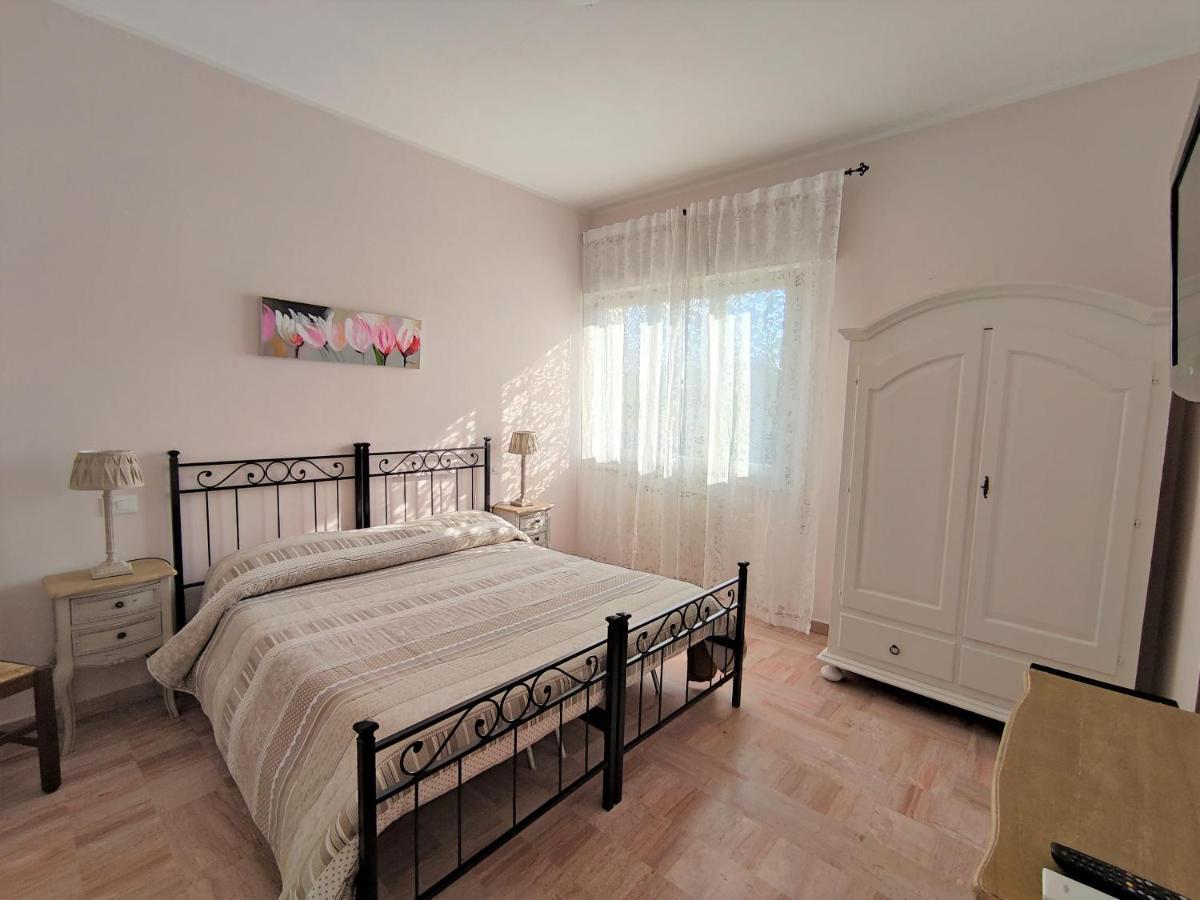 Bed and Breakfast La Mimosa Chic Пьетразанта Экстерьер фото