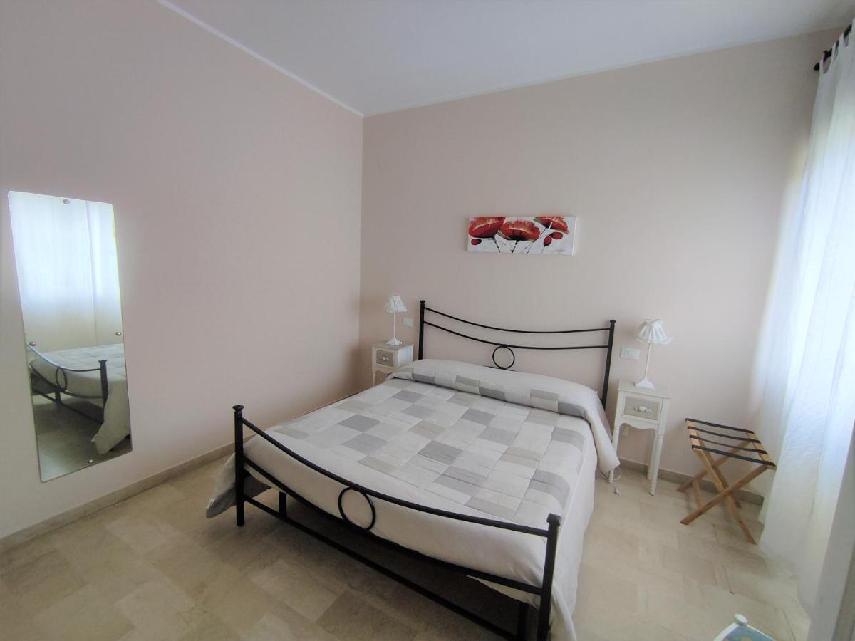 Bed and Breakfast La Mimosa Chic Пьетразанта Экстерьер фото